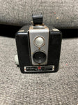 vtg Kodak Brownie Hawkeye flash model bakelite camera