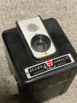 vtg Kodak Brownie Hawkeye flash model bakelite camera