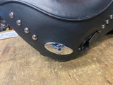 Studded Seat OEM Harley Drivers Backrest Hertage Softail Fatboy 2000-2006 Tourin