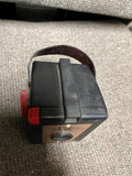 vtg 1950s made in USA Sabre 620 black Manuel setting portable box camera