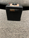 vtg 1950s made in USA Sabre 620 black Manuel setting portable box camera