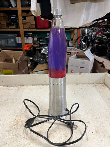 vtg 2003 Pliable Art Lamp 33M Silver Bullet red purple Lava lamp Model 101L