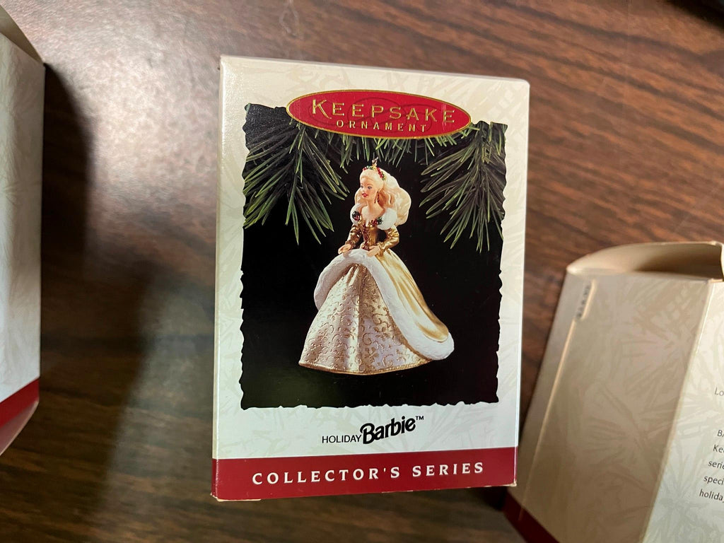 Hallmark keepsake ornament holiday barbie hot sale collector's series