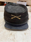 vtg Civil War Reenactment Replica Union blue military hat cap musket pin