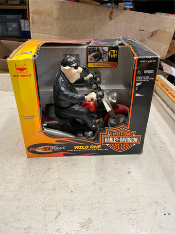 2005 New Bright Harley Davidson Motorcycles Wild One Figure Bikes NIB