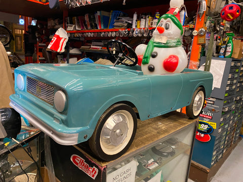 1963 International Harvester Scout Pedal Promo Car Vtg Toy Minty Unrestored!