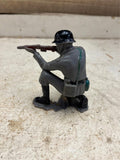 vtg 1963 Louis Marx grey plastic WW2 German kneeling toy soldier plastic figure