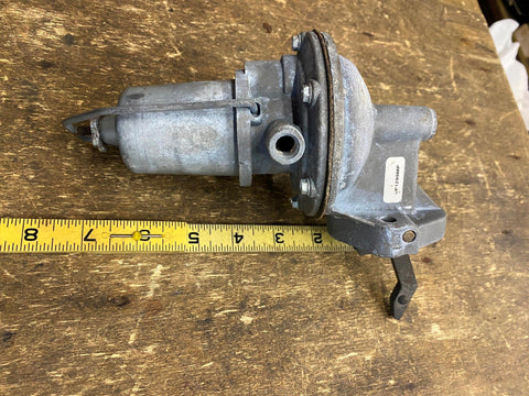 Vtg NOS Mechanical Fuel Pump Jeep Cherokee Willys jeep UP1299MP Ford