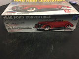 Vintage Lindberg 1940 Ford Convertible 1:32 Scale Plastic Model Boxed Sealed new