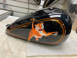 Black Custom Airbrush tiger Gas Tank Harley Heritage Softail Fatboy 2000-2004