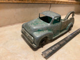 Vtg 1950's Ford Hubley Wrecker Tow Truck 452 Kiddie Toy Metal Toy Unrestored