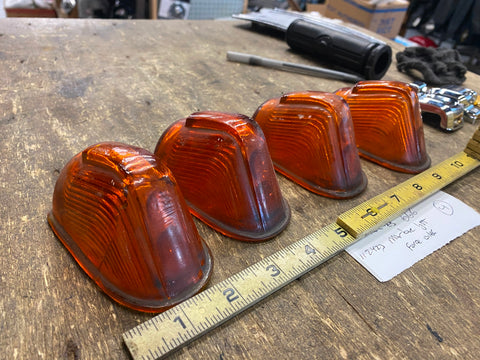 Anthes AFO- 666 Marker Light Glass Lens Amber Internation Truck Tractor Vtg NOS