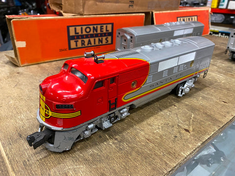 Lionel 2353 Santa hot FE F3 Diesel Dummy Locomotive