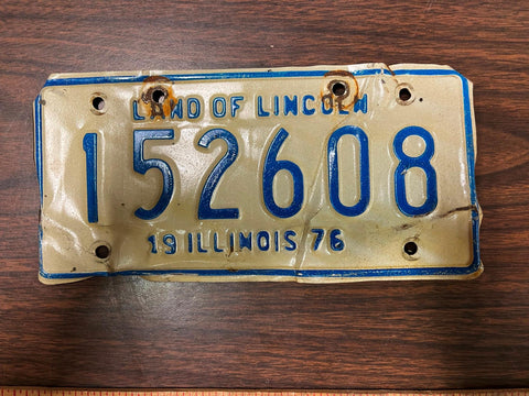 VTG 1976 Land of Lincoln Illinois Motorcycle License Plate 152608
