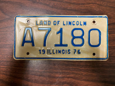 VTG 1976 Land of Lincoln Illinois Motorcycle License Plate A7180
