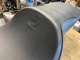 New Dyna Logo Seat Harley Dyna 1996-2003 OEM Convertible Superglide Low Rider FX