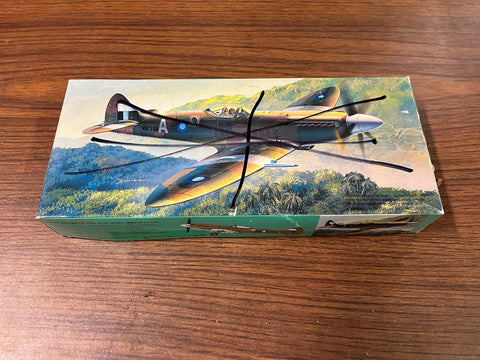 VTG Model Airplane 1/72 FUJIMI Ref C9-72001 Spitfire F.R.Mk.14E Fighter Recon