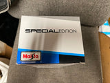 Maisto special edition 1939 Ford Delux coup red 1/18 diecast car