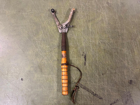 VTG Made in USA  Winchester Western Olin Hand Trap Clay Pigeon Thrower