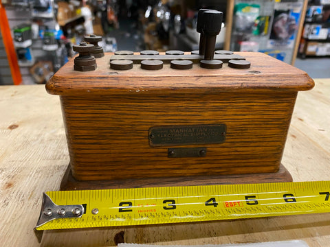 Vtg Antique Manhatten Electronics resistance substitution box field lab Work!