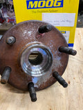 MOOG Front Wheel Bearing Hub Assy GMC Chevy Silverado 1500 4x4 6 lug Truck Van