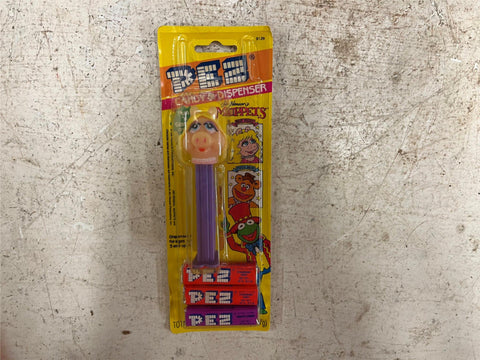 vtg 1985 Pez Jim Henson's Muppets Miss Piggy Candy Dispenser