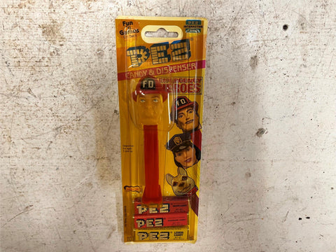 vtg 2003 Pez Emergency Heroes Fire department candy dispenser