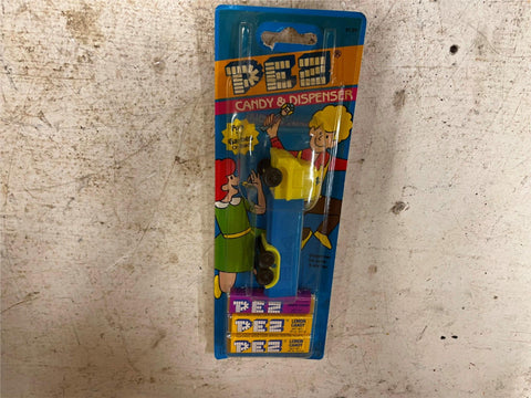 vtg 1980s Pez Truck no feet candy dispenser blue/yellow