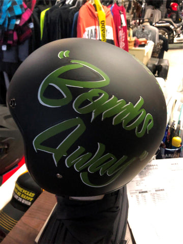 3/4 HELMET D.O.T DAYTONA CRUISER BOMBS AWAY  SIZE MEDIUM