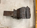 vtg antique giant heavy duty #6 swivel bottomed Bench vice worker tools