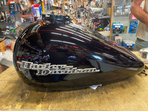 Blackened Cayenne Gas Tank Harley FLHX Bagger Street Road Glide New T/o 2008^