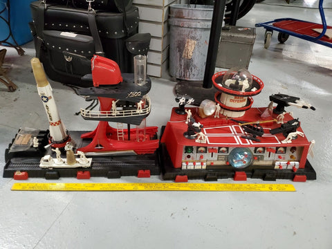 VTG DELUXE READING OPERATION X500 BASE DEFENSE AND ROCKET LAUNCHER SET VERY RARE